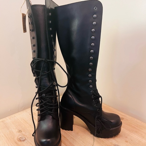 Dolls Kill Roc Boots Australia size 36 - Picture 5 of 6